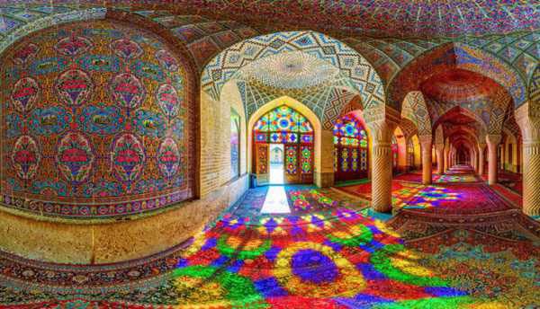 دانلود پاورپوینت معماری اسلامی اسپانیا