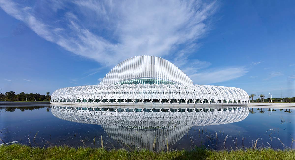 پاورپوینت سانتیاگو کالاتراوا Santiago Calatrava : معرفی معمار معاصر