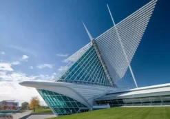 پاورپوینت سانتیاگو کالاتراوا Santiago Calatrava : معرفی معمار معاصر